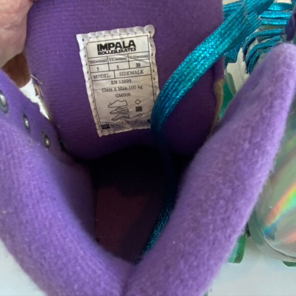 Impala Women's Holographic Roller skates, Sz 7 - Picture 6 of 8